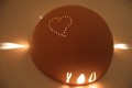 olivergrern... OS_12855.JPG
Blende f/3.5
ISO 100
Brennweite 18/1
Blitz 16
Model Canon EOS 20D
2007:11:14 23:59:08
Lampe 'I Love You'
Lampe: I Love You
Wandlampe aus gegossenem Ton mit Projektion  des Textes 'I LOVE YOU' an die Wand
Durchmesser ca. 28 cm

(C) Oliver.Schweikart@mitAnderenAugen.com